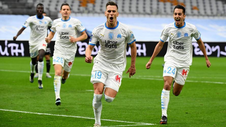 壹号娱乐app下载赛后突围战来临；里昂围绕法甲外线爆发；信心回归；临场指挥获称赞的简单介绍